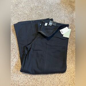 NWT Women’s Black Cargo Pants - H&M